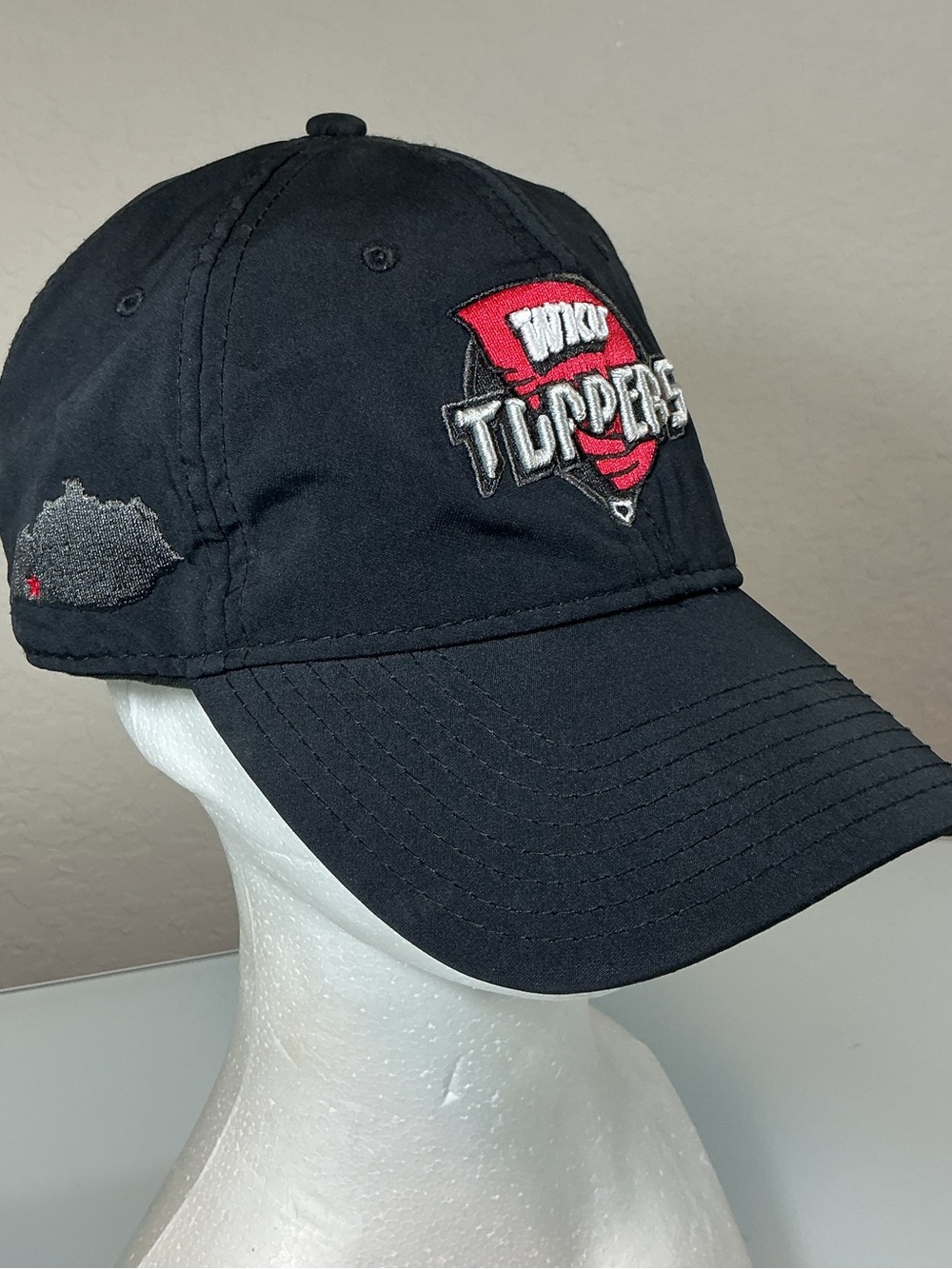 NCAA WKU Hilltoppers Baseball Cap Strapback Hat Black Red The Game State Map